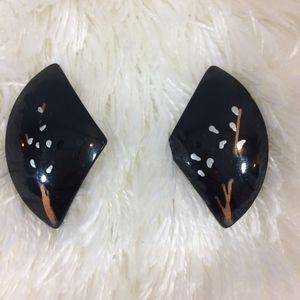 Vintage 80s Retro Willow Painted Earrings